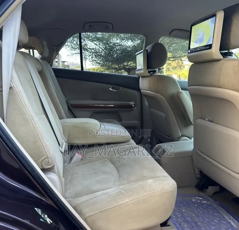 Toyota Harrier 2005 Maroon