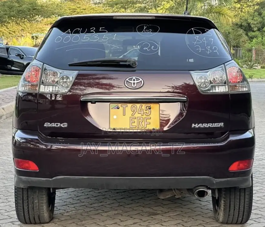 Toyota Harrier 2005 Maroon