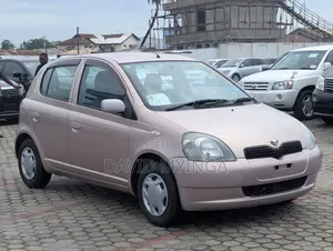 Toyota Vitz 2003 Pink