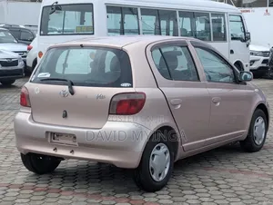 Toyota Vitz 2003 Pink