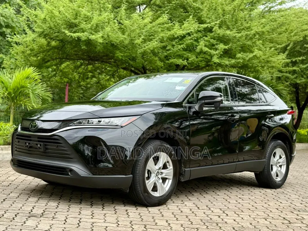 Toyota Harrier 2022 Black