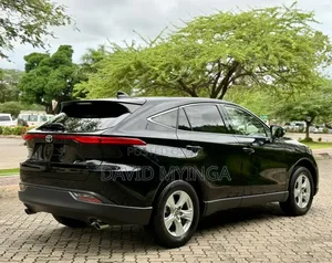 Toyota Harrier 2022 Black