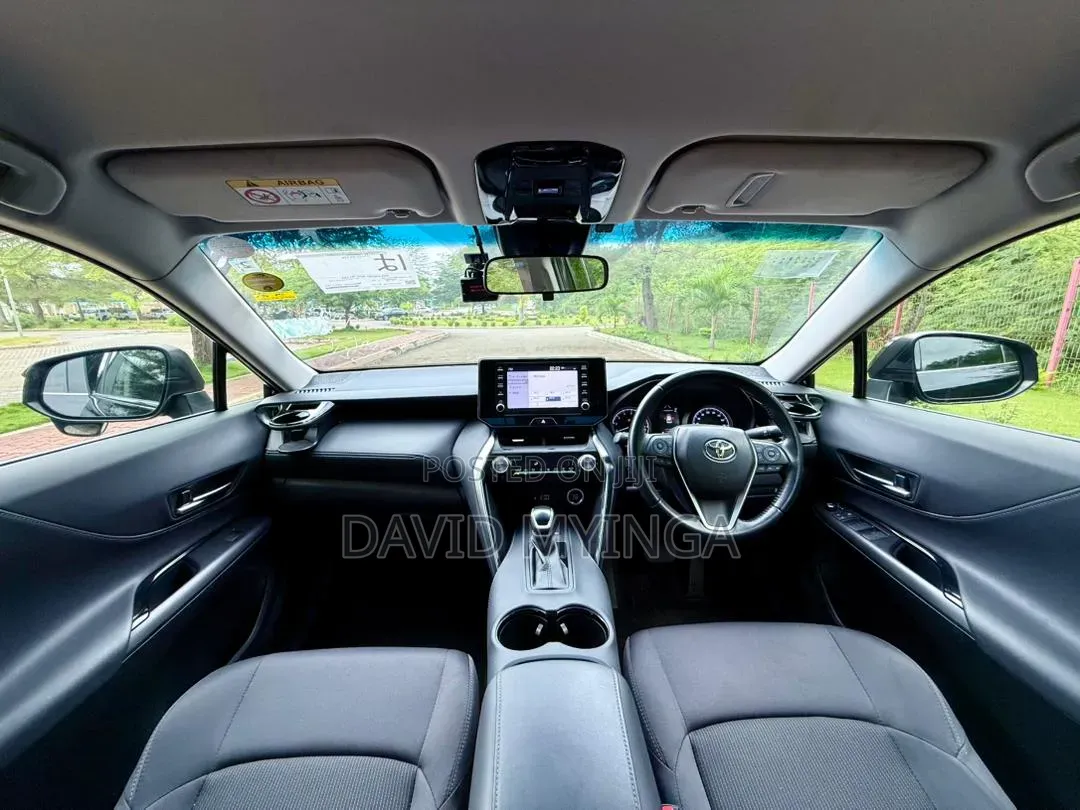 Toyota Harrier 2022 Black