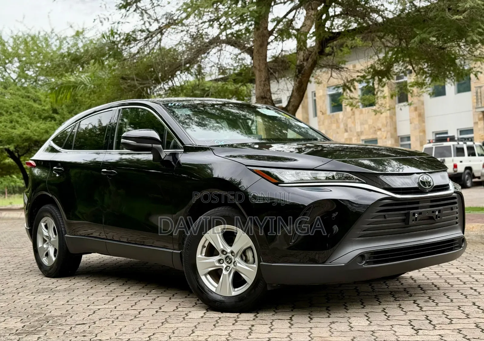 Toyota Harrier 2022 Black