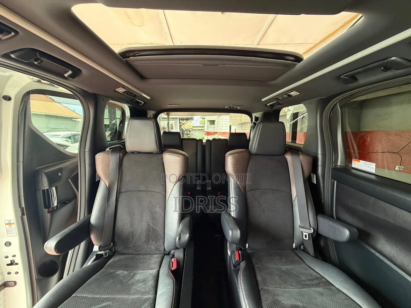 Toyota Alphard 2020 Silver