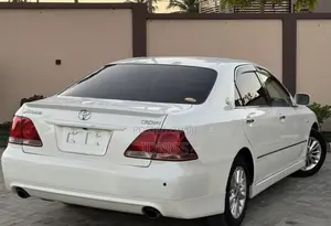 Toyota Crown 2008 White