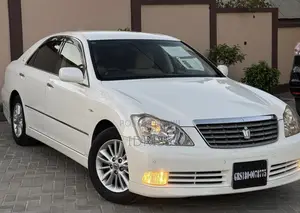 Toyota Crown 2008 White