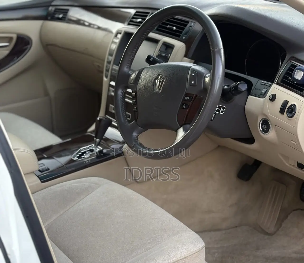 Toyota Crown 2008 White