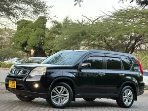Nissan X-Trail 2012 Black
