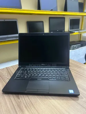 Laptop Dell Latitude 5480 8GB Intel Core i5 HDD+SSD 256GB
