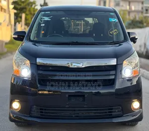 Toyota Noah 2009 Black