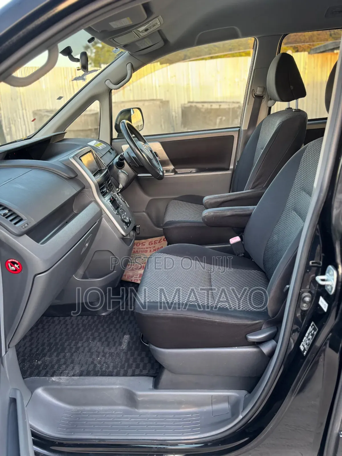 Toyota Noah 2009 Black