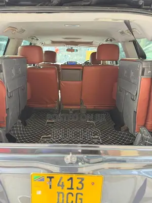 Toyota Land Cruiser 2008 Gray