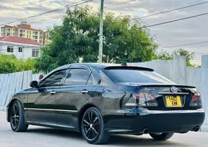 Toyota Crown 2006 Black