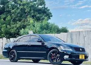 Toyota Crown 2006 Black