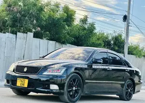 Toyota Crown 2006 Black