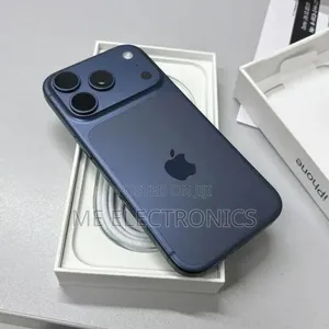 New Apple iPhone 17 Pro Max 256 GB Blue