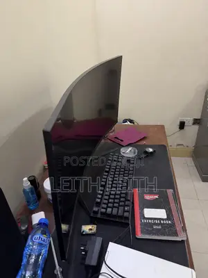 Curved Monitor