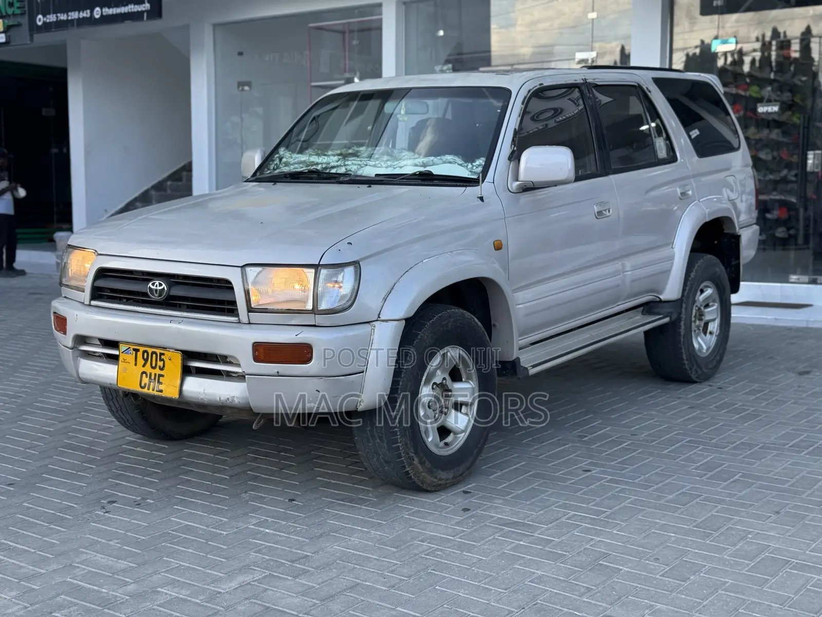 Toyota Hilux Surf 2.7 SSR 2001 White