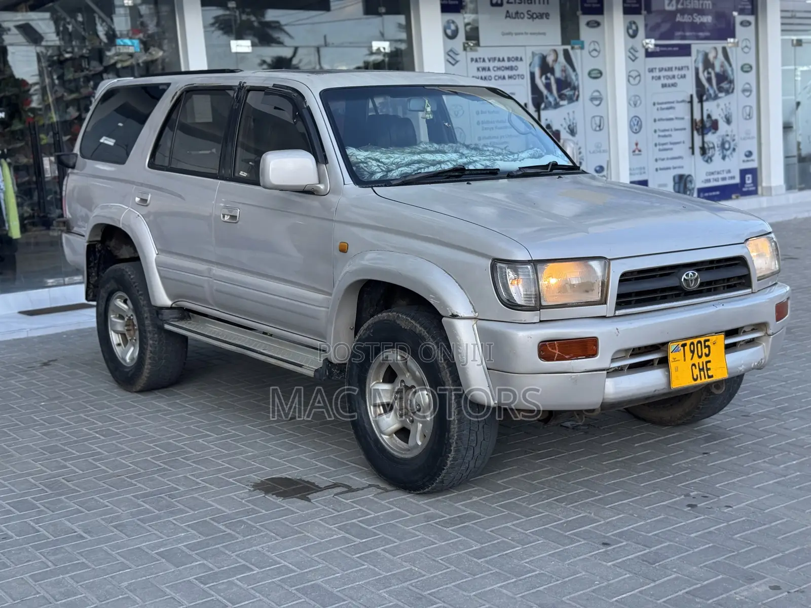 Toyota Hilux Surf 2.7 SSR 2001 White