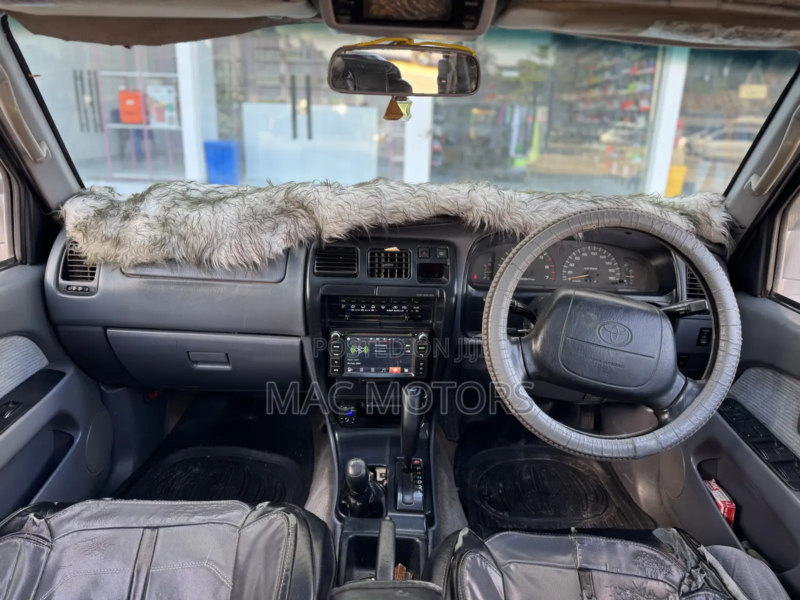 Toyota Hilux Surf 2.7 SSR 2001 White