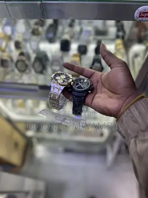 Best Luxurious Watches Zinapatikana Dukani