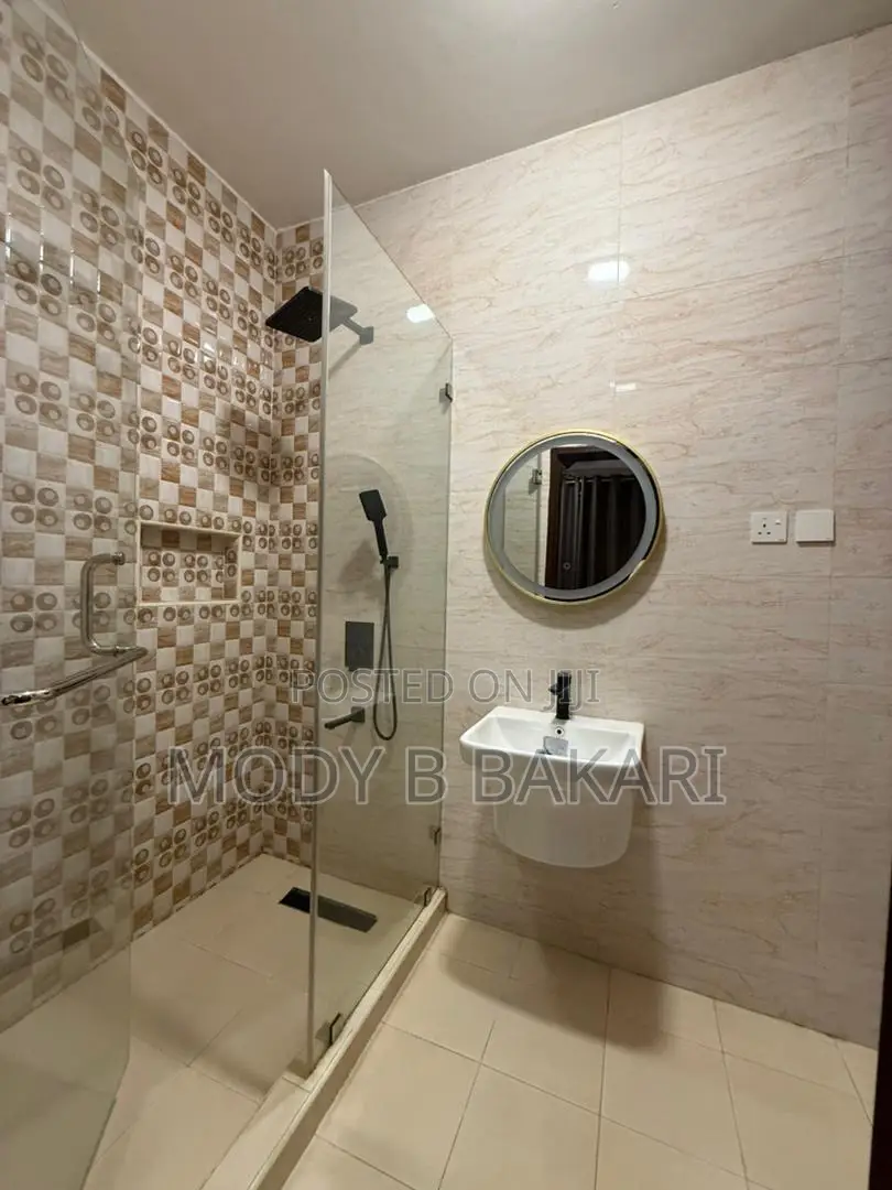 Furnished 4bdrm Villa in Ada Estate for rent