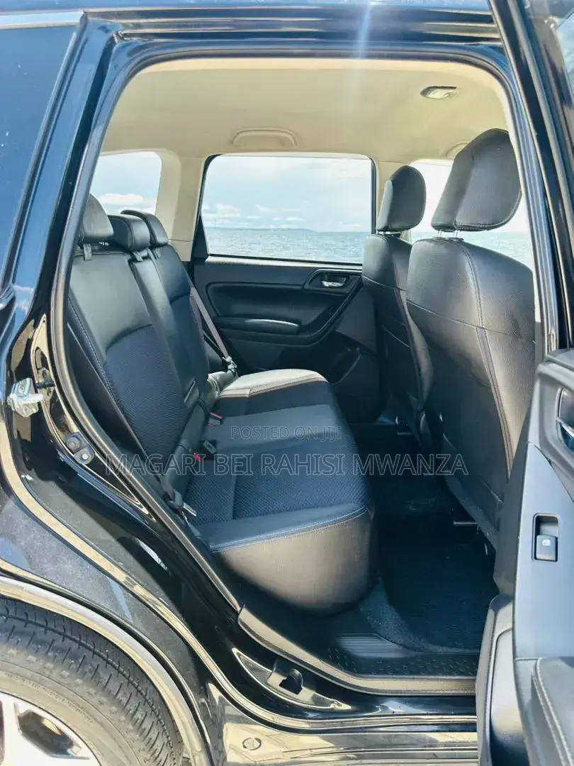 Subaru Forester 2.5X 2013 Black