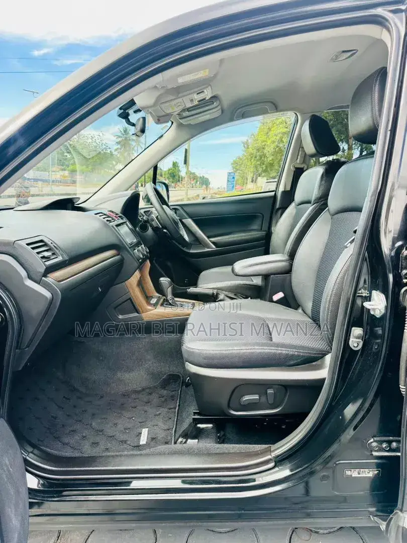 Subaru Forester 2.5X 2013 Black