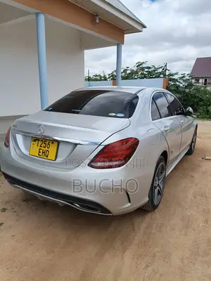 Mercedes-Benz C200 2014 Gray