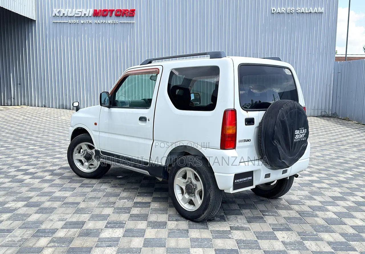 Suzuki Jimny 2001 White