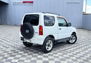 Suzuki Jimny 2001 White