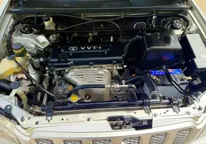 Toyota Kluger 2003 Silver