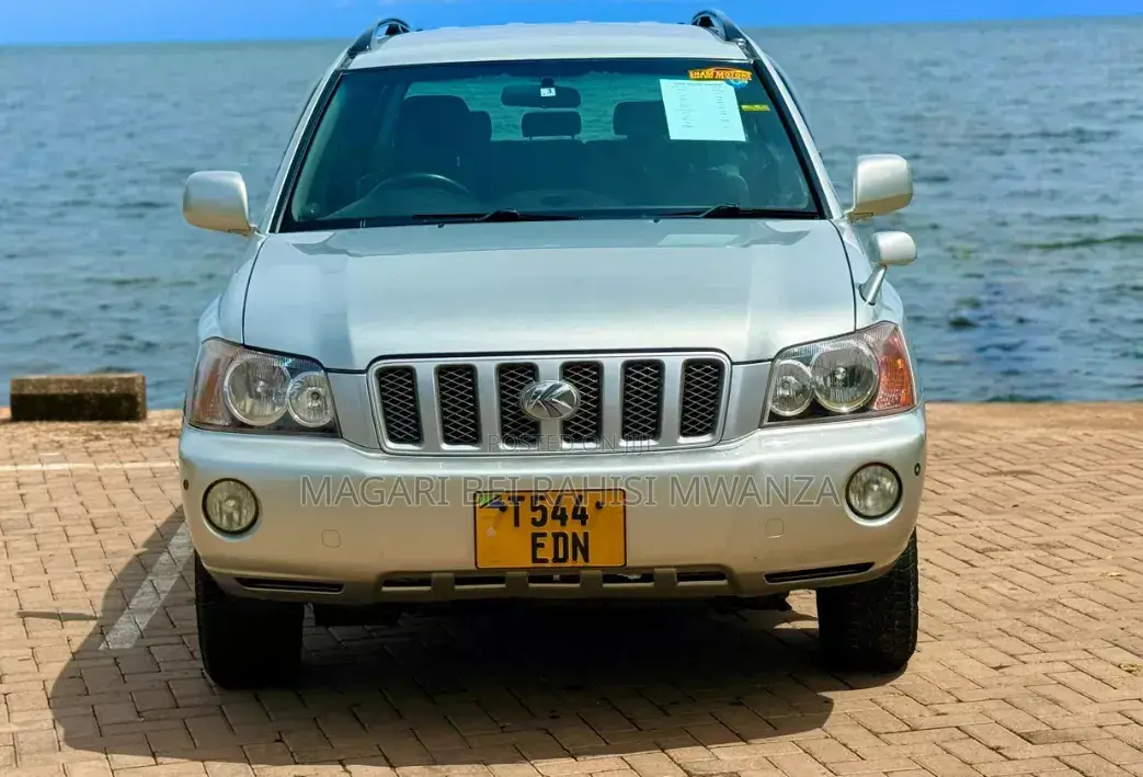Toyota Kluger 2003 Silver
