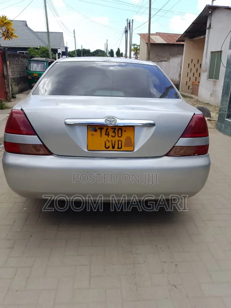 Toyota Mark II 2001 Silver