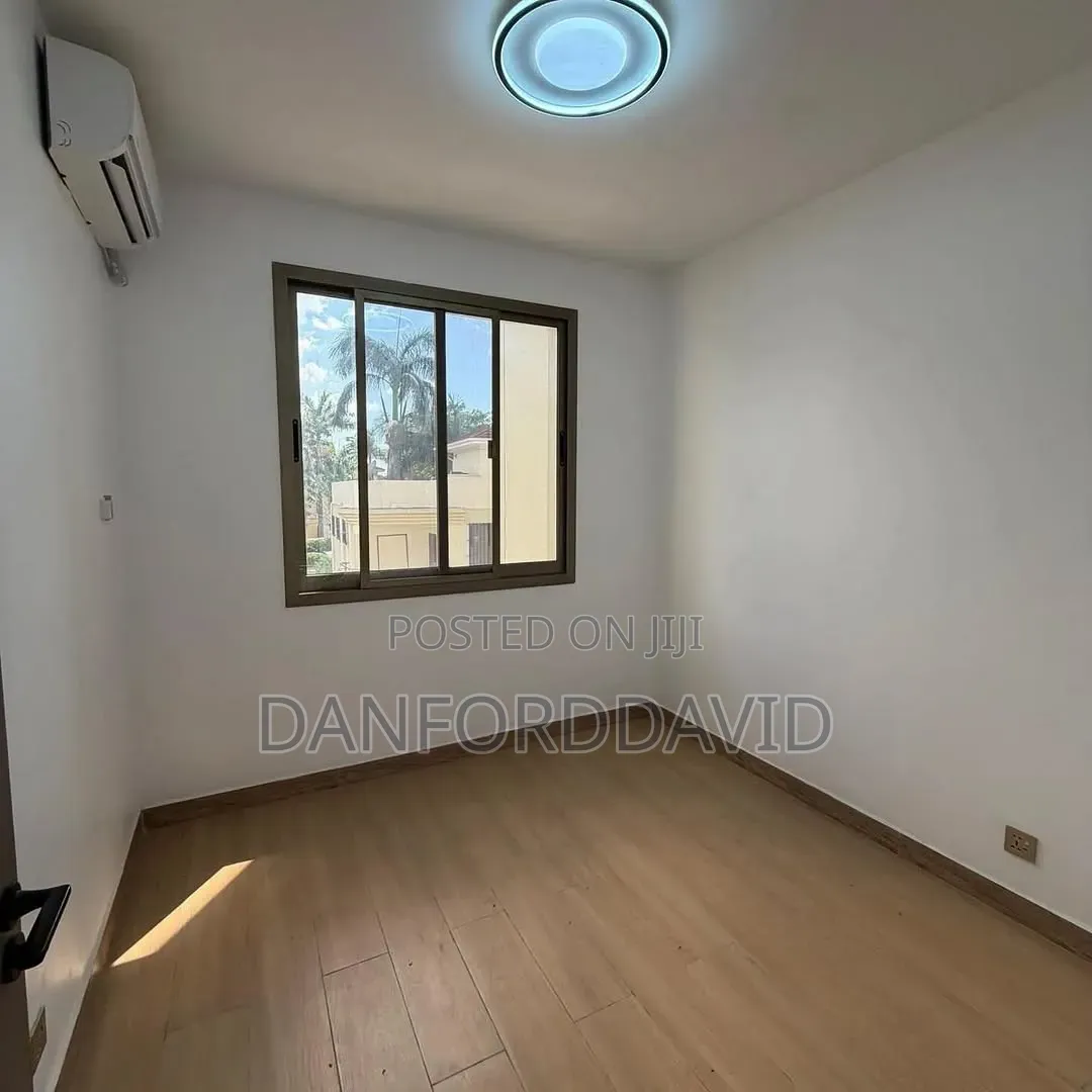 Furnished 3bdrm Apartment in Kahwa Real Estate, Oyster Bay for rent