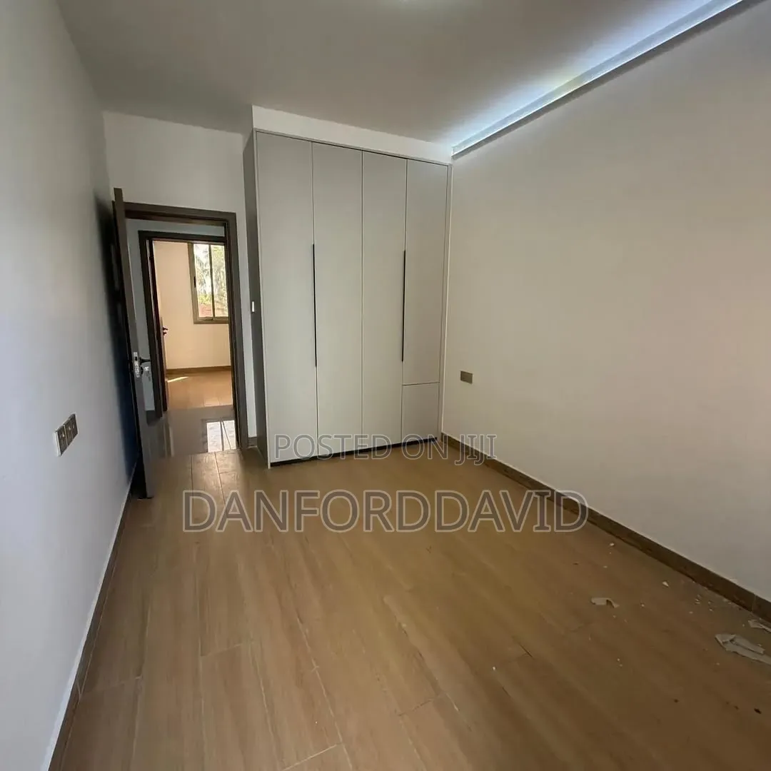Furnished 3bdrm Apartment in Kahwa Real Estate, Oyster Bay for rent