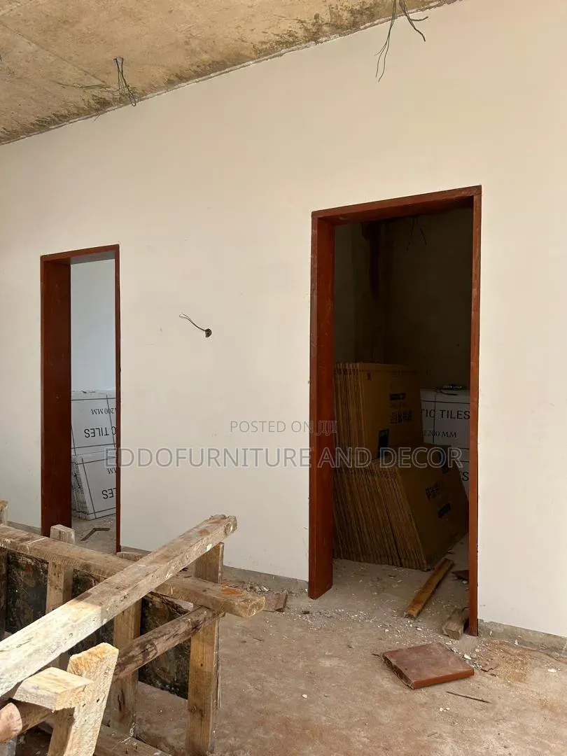 Fremu Za Milango