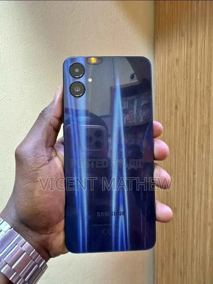 Samsung Galaxy A05 64 GB Black
