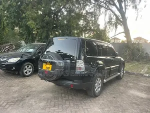 Mitsubishi Pajero 2008 Black