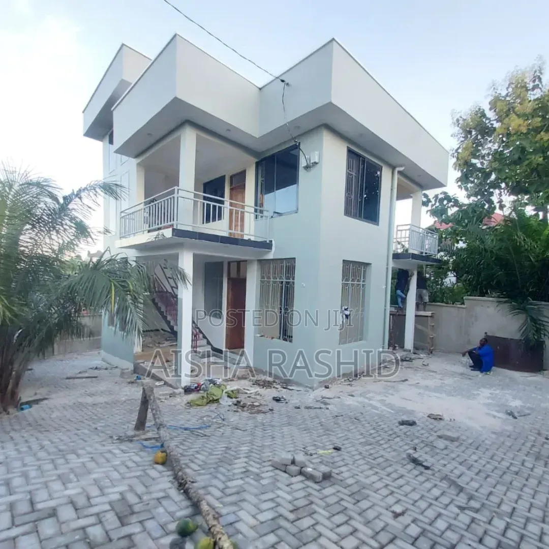 2bdrm Apartment in Kimara for rent