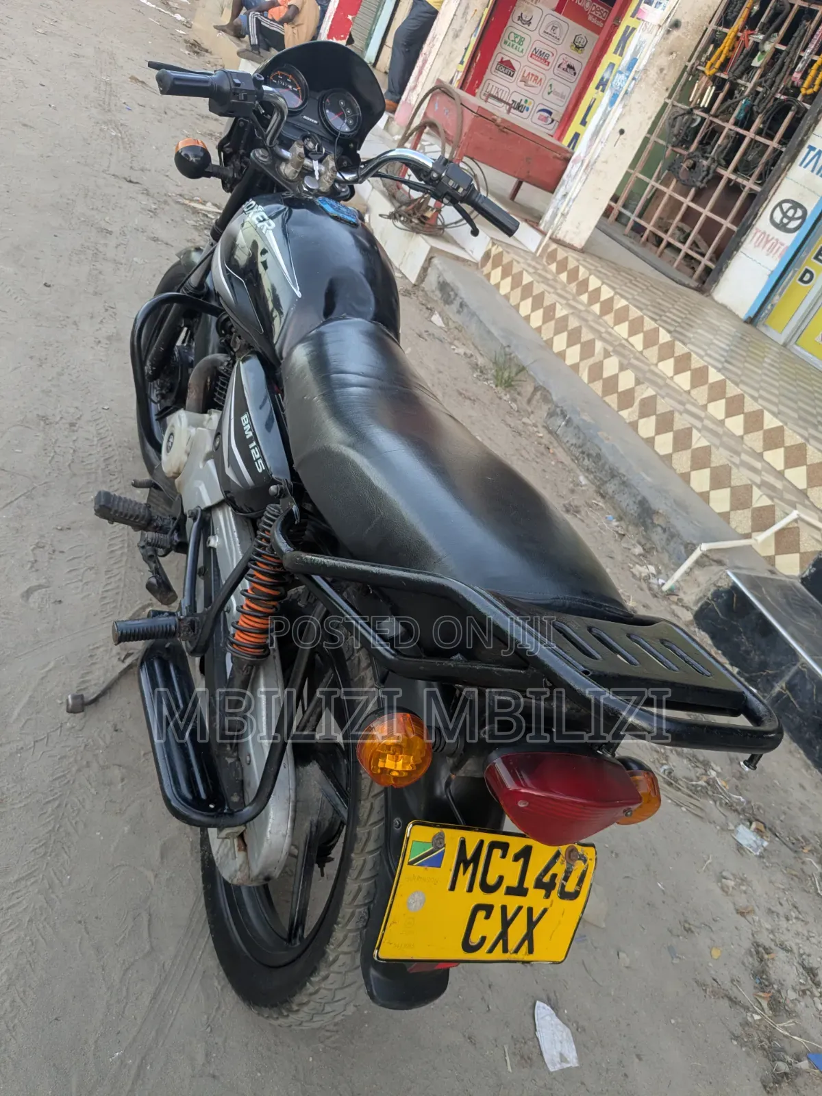 Bajaj Boxer 125 2024 Black