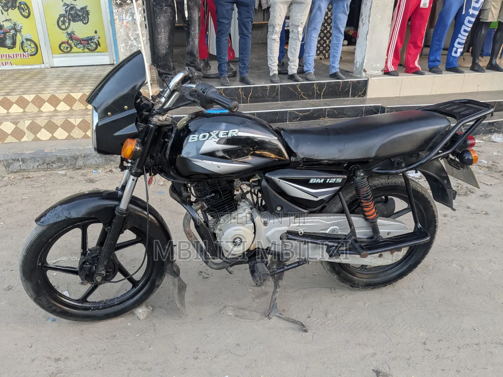 Bajaj Boxer 125 2024 Black