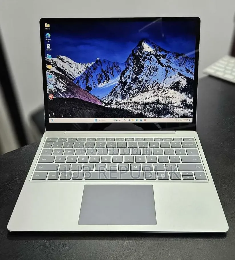 Laptop Microsoft Surface Go 8GB Intel Core i5 SSD 256GB