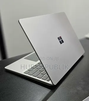 Laptop Microsoft Surface Go 8GB Intel Core i5 SSD 256GB
