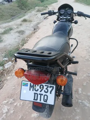 New Bajaj Boxer 125 2025 Black