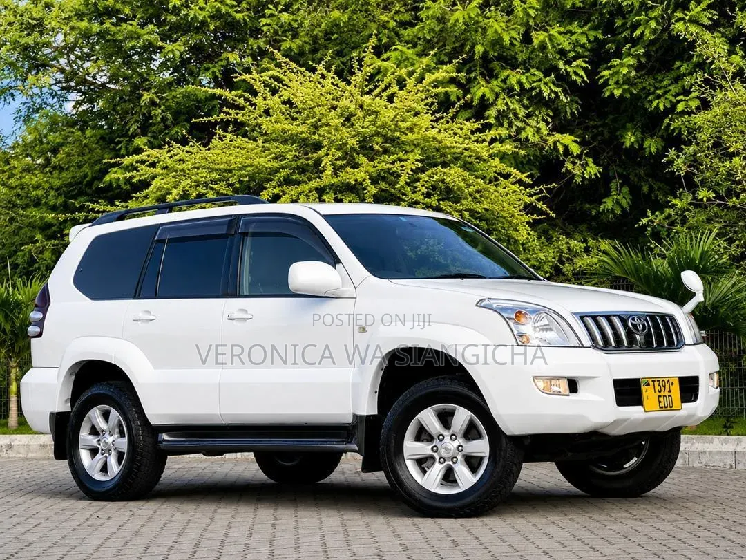 Toyota Land Cruiser Prado 2007 White