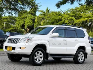 Toyota Land Cruiser Prado 2007 White