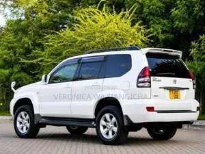 Toyota Land Cruiser Prado 2007 White