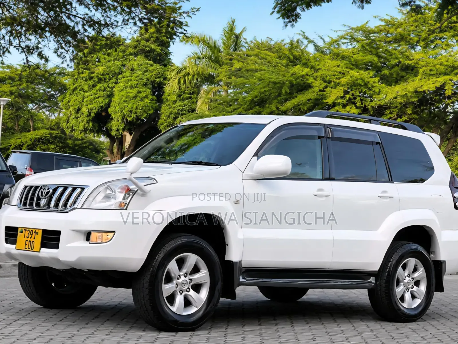 Toyota Land Cruiser Prado 2007 White
